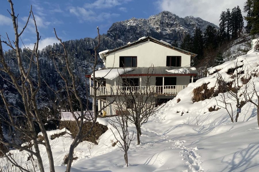 Experience the Ultimate Heritage House, At Himtrek Stays Sethan Manali 2024